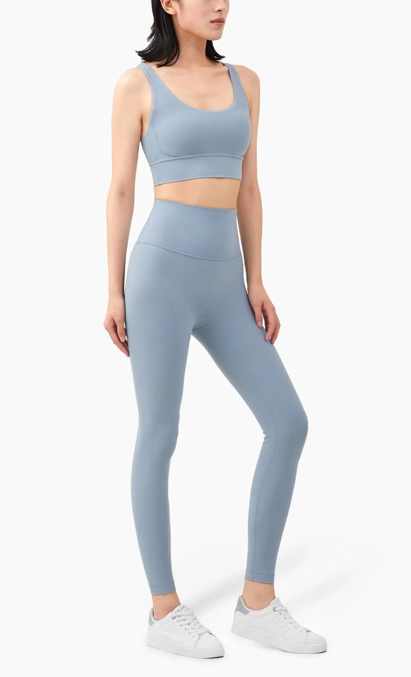Conjunto de Yoga Feminino de Verão com Duas Peças: Top de Yoga com Costas Cruzadas em Nylon, Legging e Top Esportivo para Pilates e Fitness. Ideal para Pilates e Fitness.