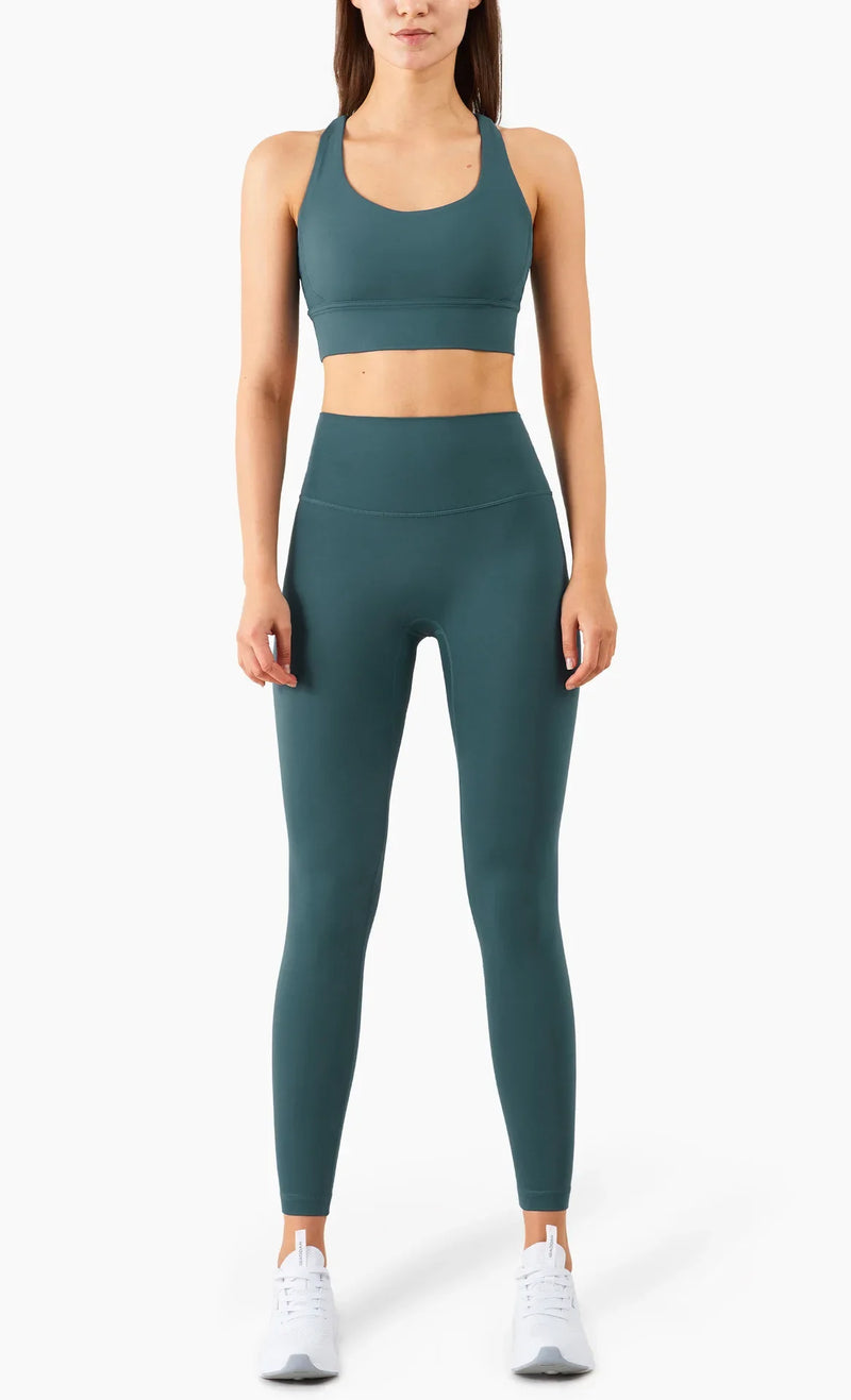 Conjunto de Yoga Feminino de Verão com Duas Peças: Top de Yoga com Costas Cruzadas em Nylon, Legging e Top Esportivo para Pilates e Fitness. Ideal para Pilates e Fitness.