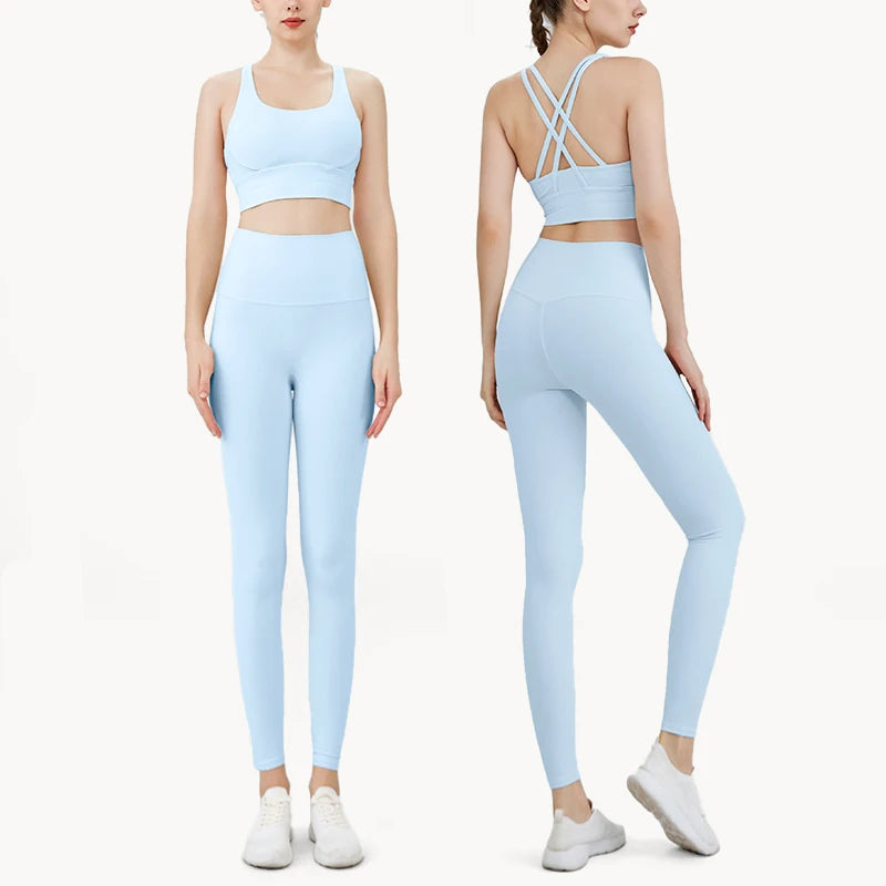 Conjunto de Yoga Feminino de Verão com Duas Peças: Top de Yoga com Costas Cruzadas em Nylon, Legging e Top Esportivo para Pilates e Fitness. Ideal para Pilates e Fitness.