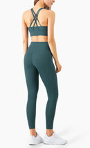 Conjunto de Yoga Feminino de Verão com Duas Peças: Top de Yoga com Costas Cruzadas em Nylon, Legging e Top Esportivo para Pilates e Fitness. Ideal para Pilates e Fitness.