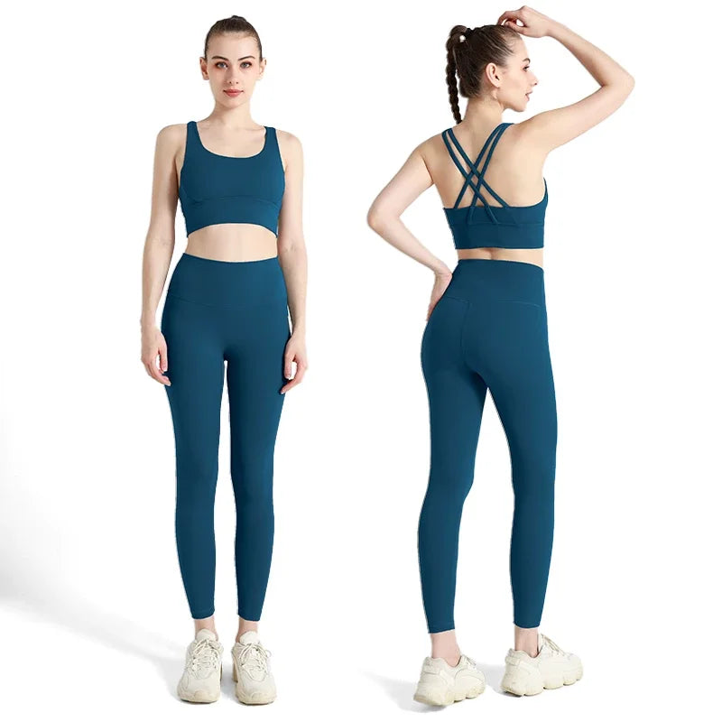 Conjunto de Yoga Feminino de Verão com Duas Peças: Top de Yoga com Costas Cruzadas em Nylon, Legging e Top Esportivo para Pilates e Fitness. Ideal para Pilates e Fitness.