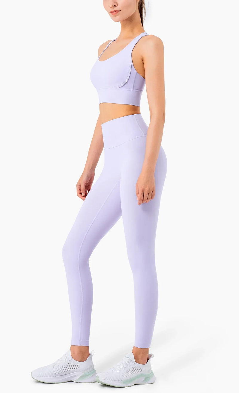 Conjunto de Yoga Feminino de Verão com Duas Peças: Top de Yoga com Costas Cruzadas em Nylon, Legging e Top Esportivo para Pilates e Fitness. Ideal para Pilates e Fitness.