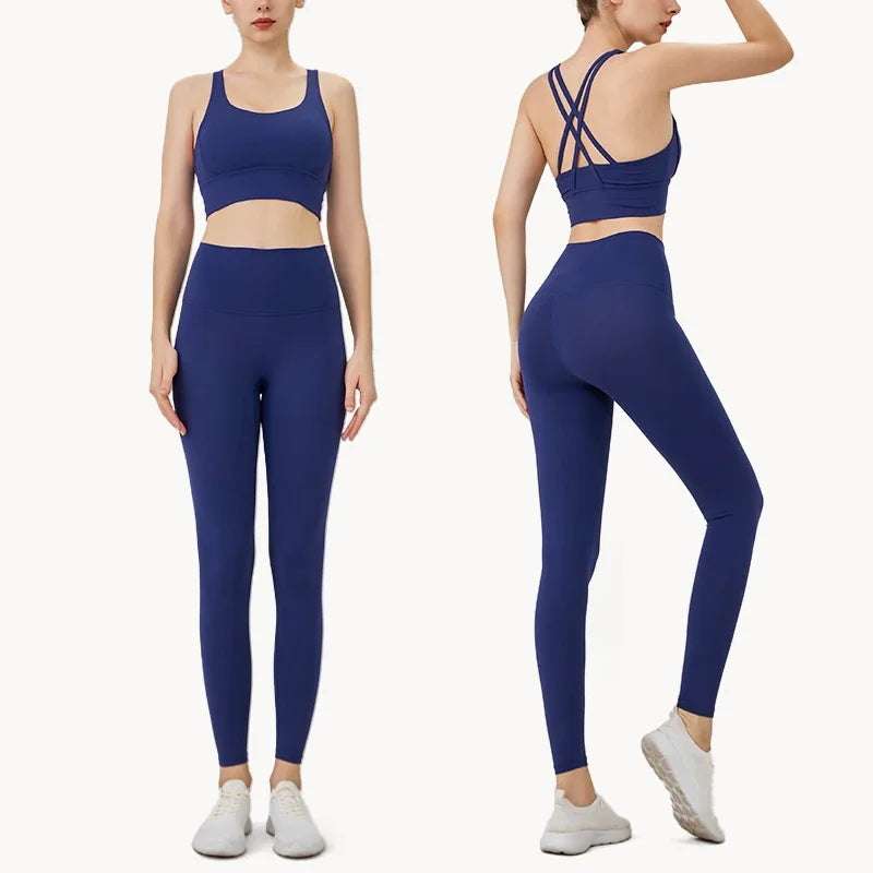 Conjunto de Yoga Feminino de Verão com Duas Peças: Top de Yoga com Costas Cruzadas em Nylon, Legging e Top Esportivo para Pilates e Fitness. Ideal para Pilates e Fitness.